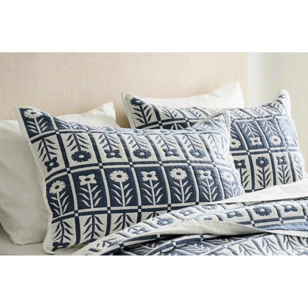 Quince Linen Duvet Cover & Organic Floral Sham Bundle Full Queen Glacier Blue